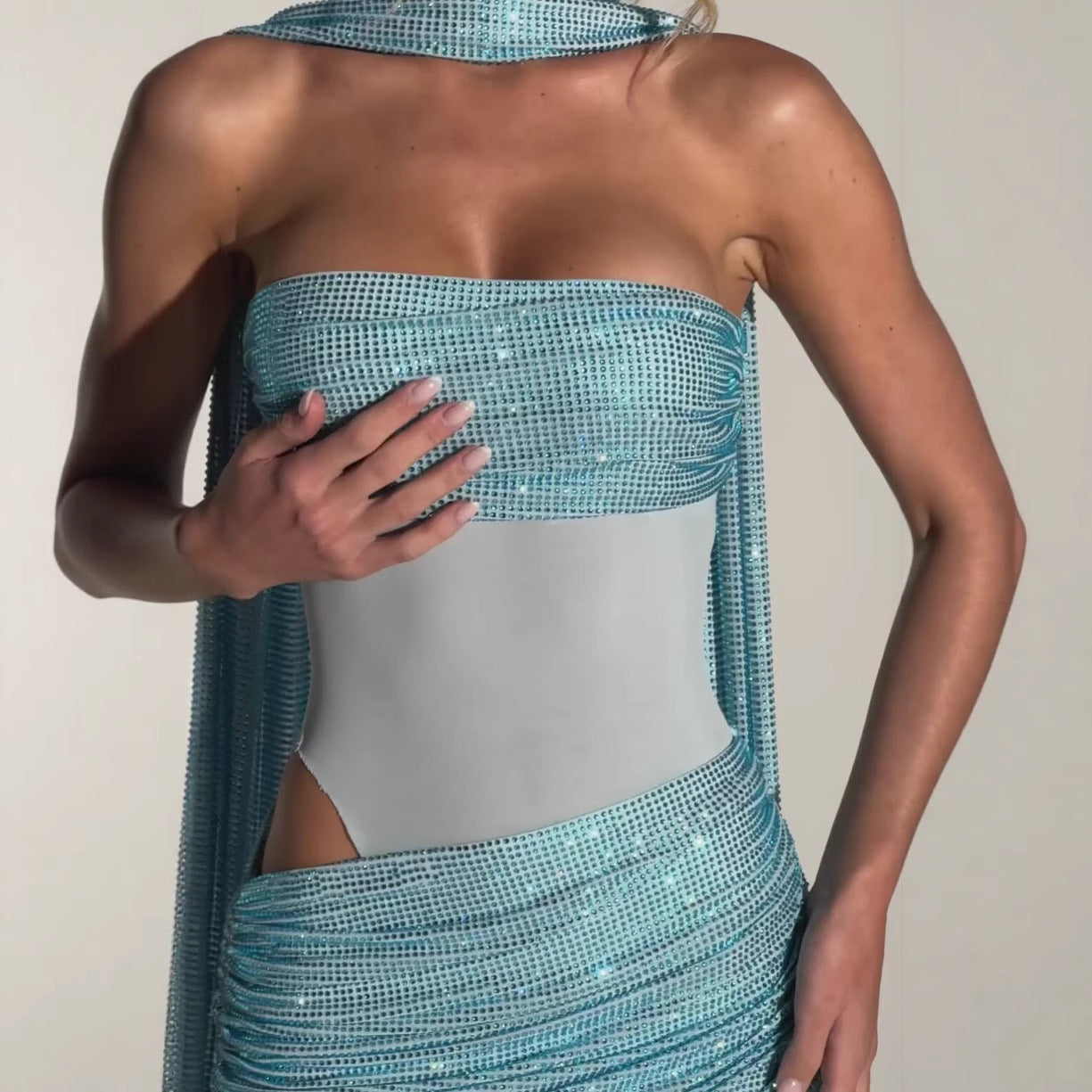 Girl's Sexy Halter Backless Maxi Dress