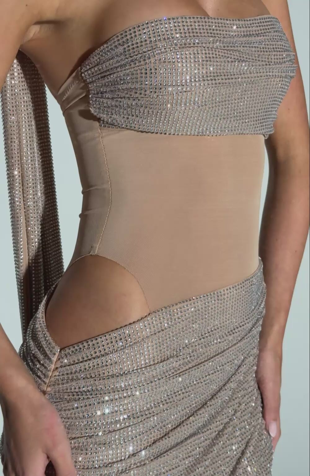 Girl's Sexy Halter Backless Maxi Dress