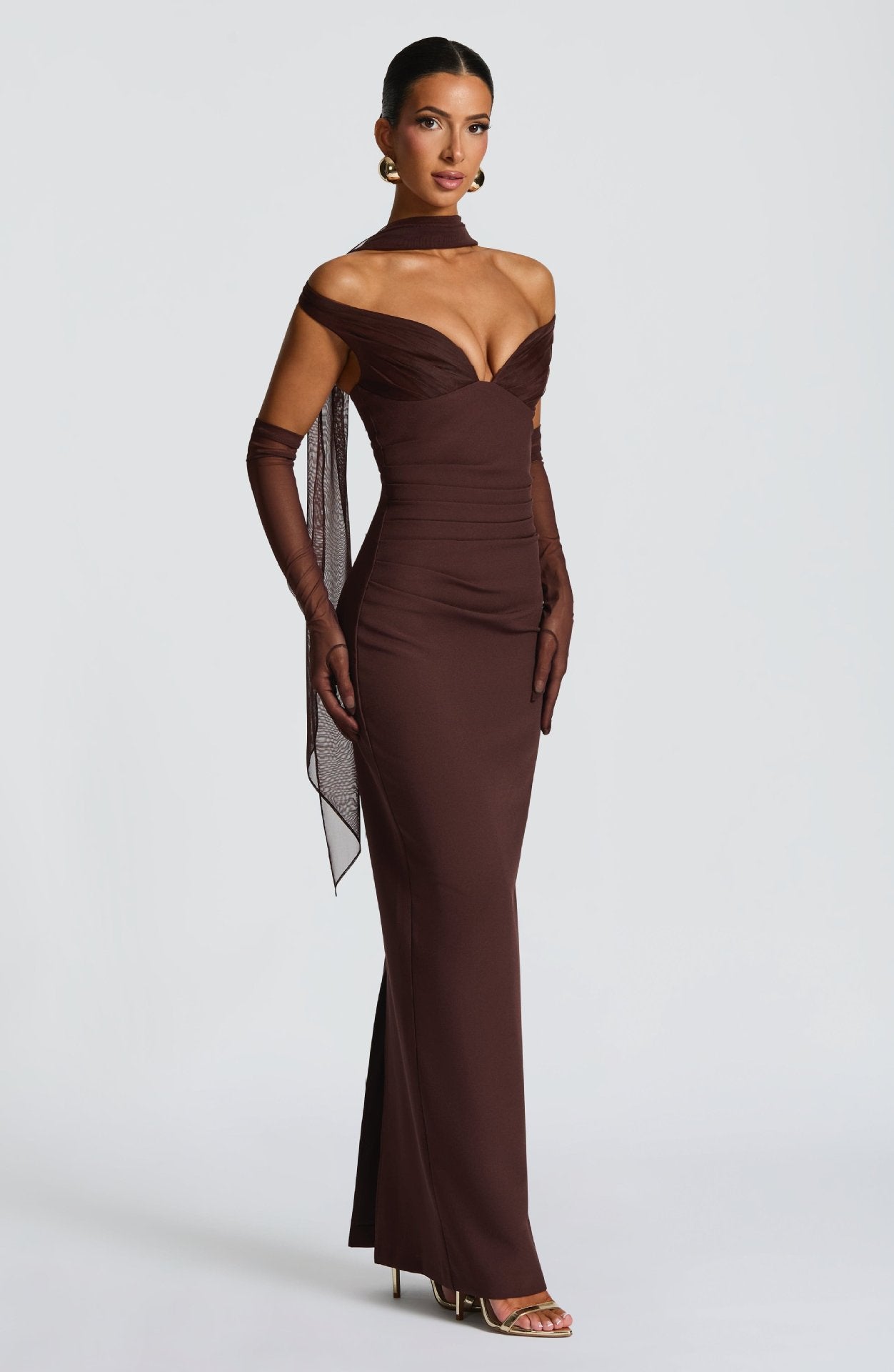 Elegant Off Shoulder Maxi Dress with Sweetheart Neckline