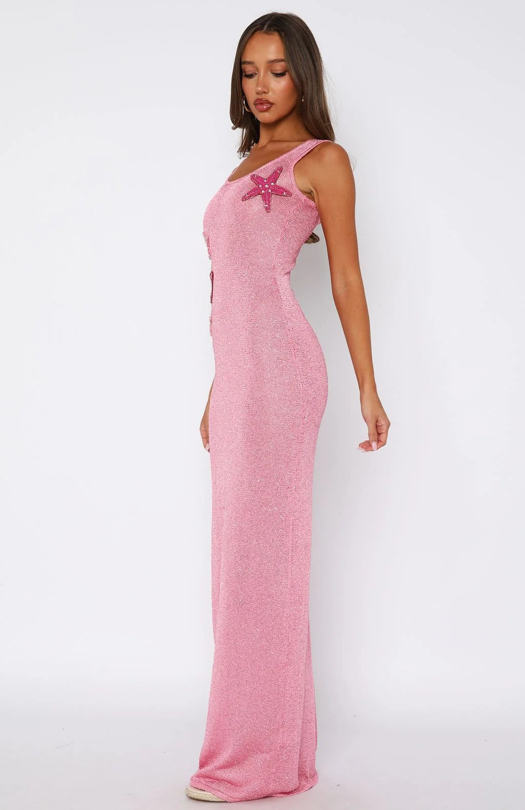 Pink Starfish Knit Maxi Dress – Sparkly Beach-Inspired Sleeveless Gown
